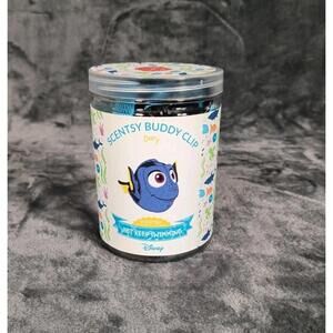 Scentsy Buddy Clips Just Keep Swimming : DORY *New*